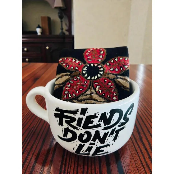 Combo Taza Tazón Stranger Things + Media Soquete Algodón